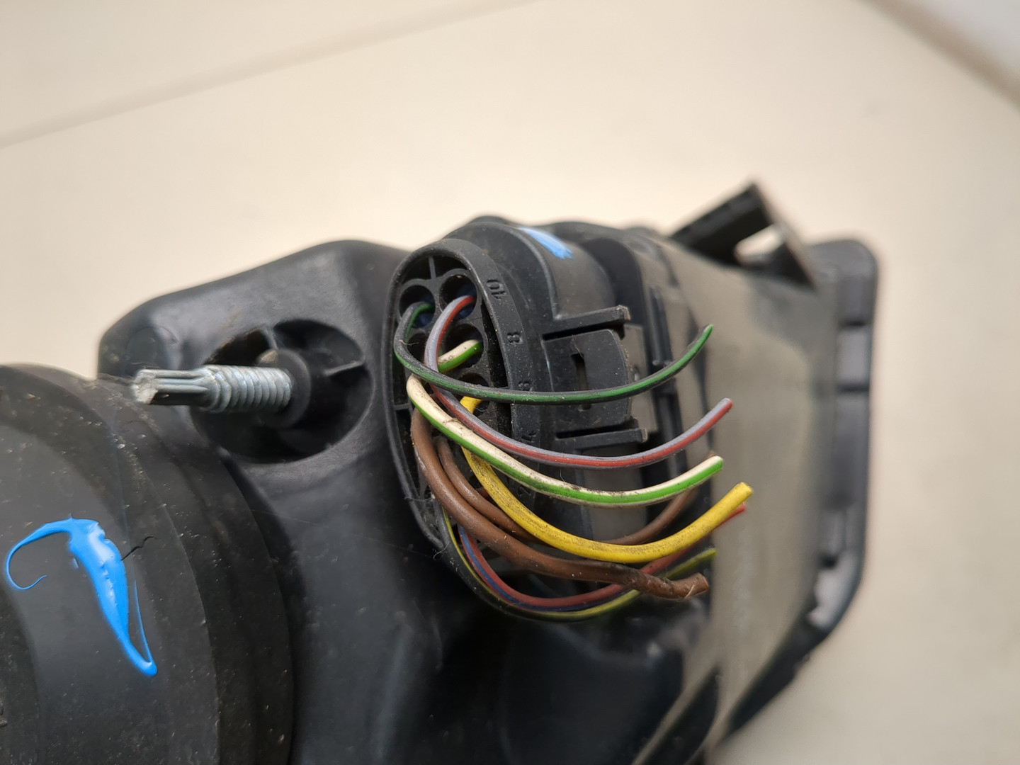 Фара правая