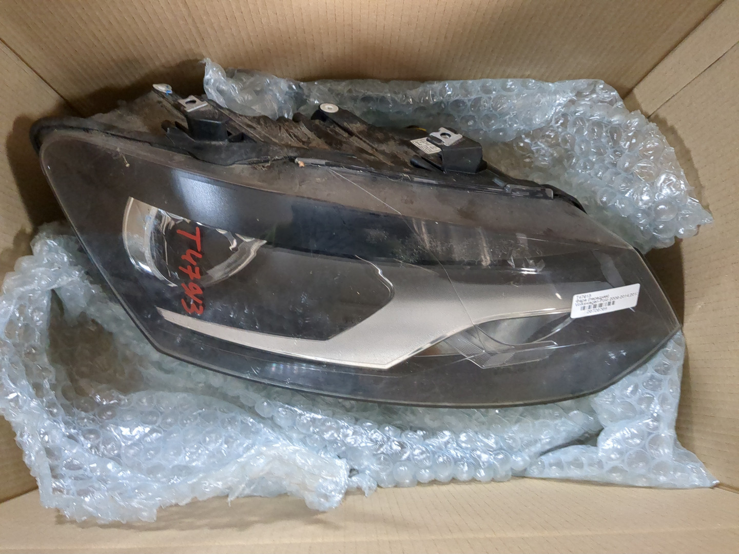 Фара правая