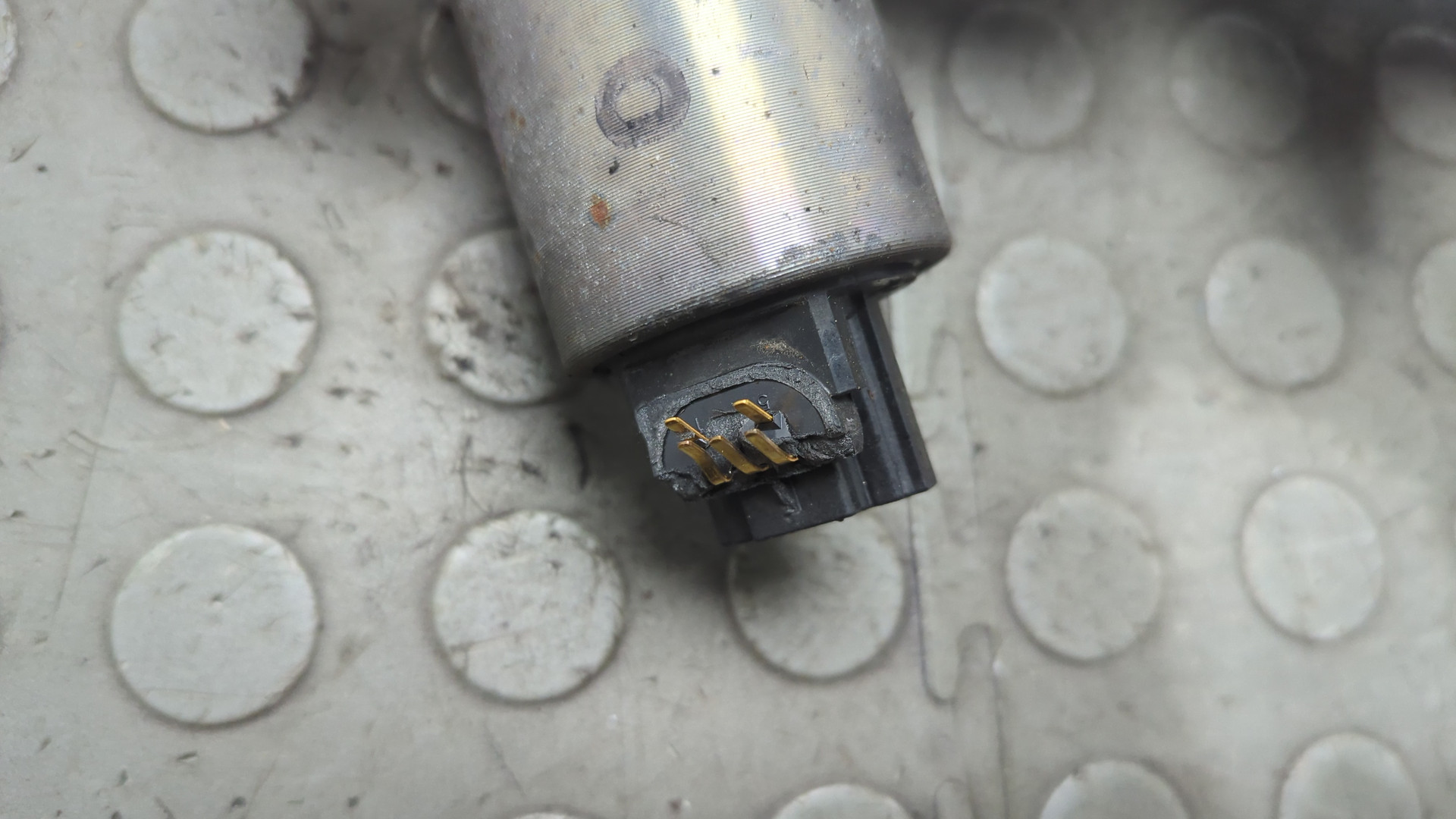 Клапан рециркуляции выхлопных газов (EGR)