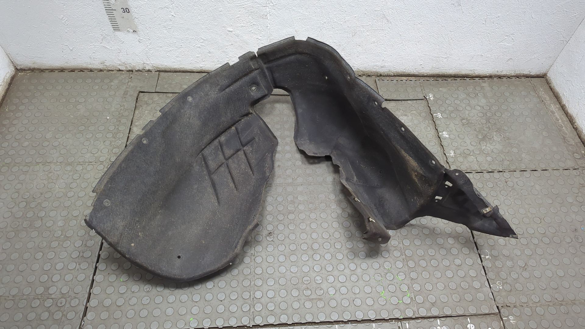 Локер передний правый