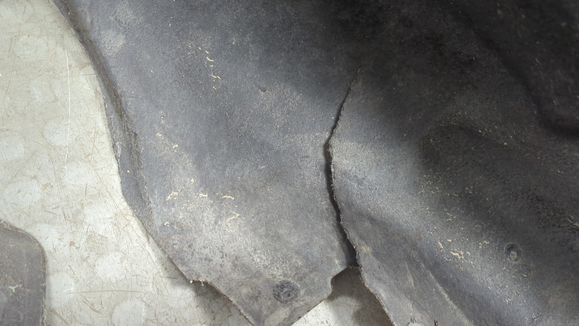 Локер передний правый