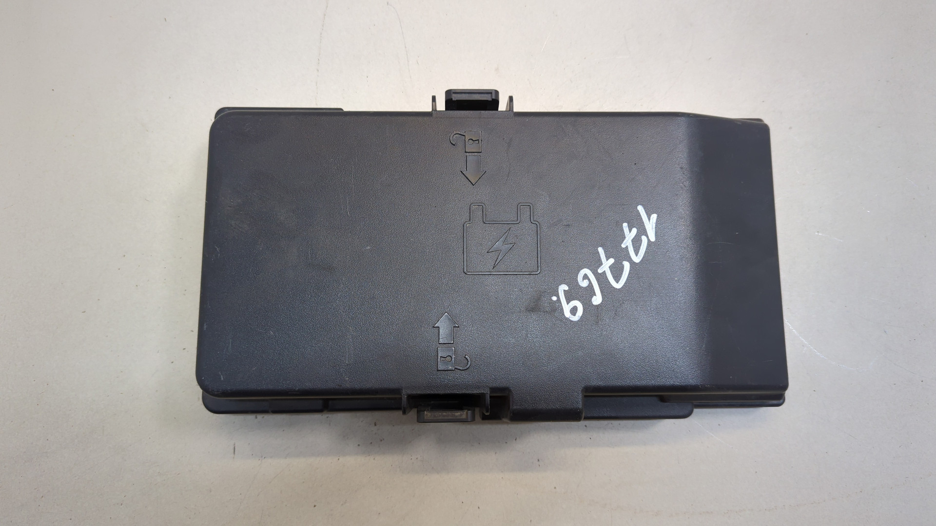 Корпус блока предохранителей