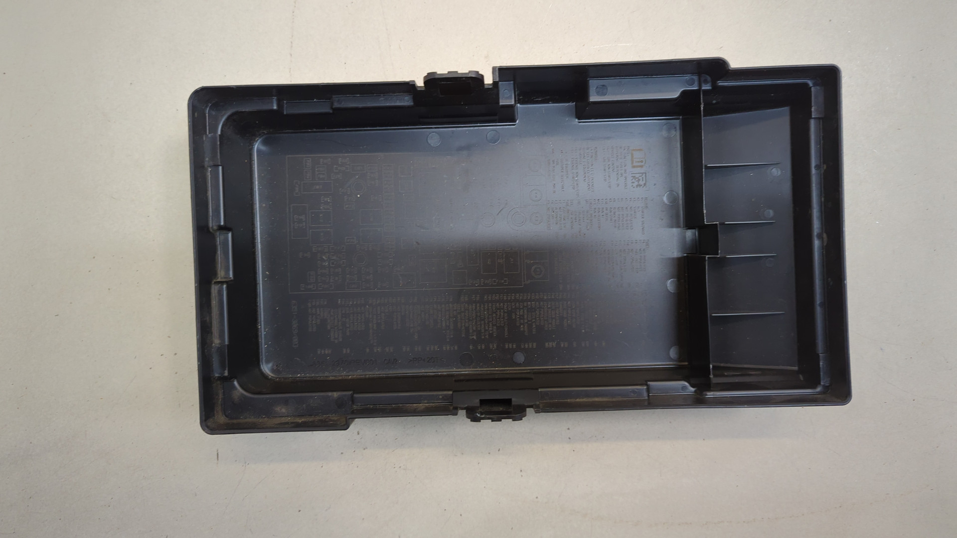 Корпус блока предохранителей