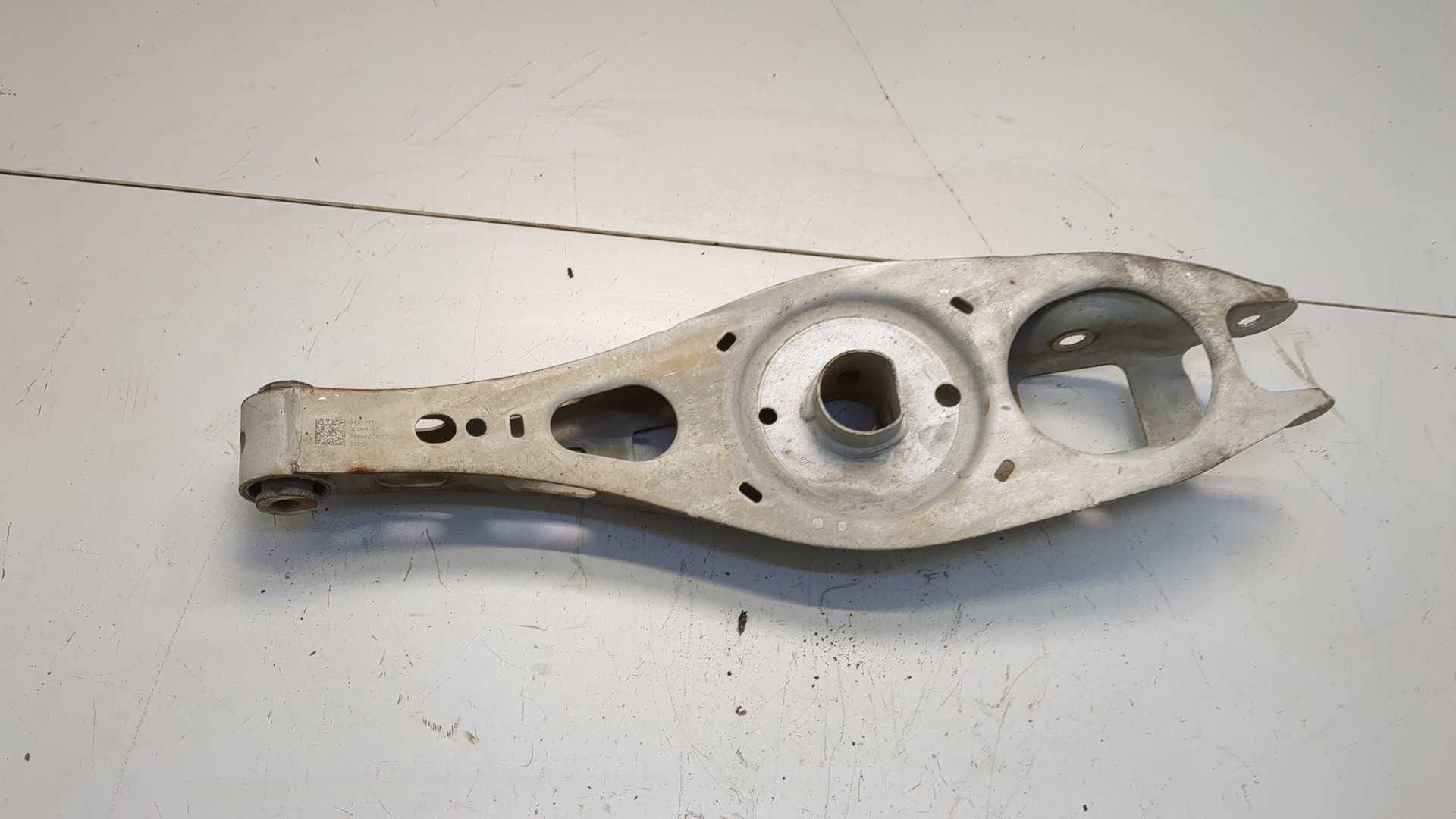 Рычаг задний