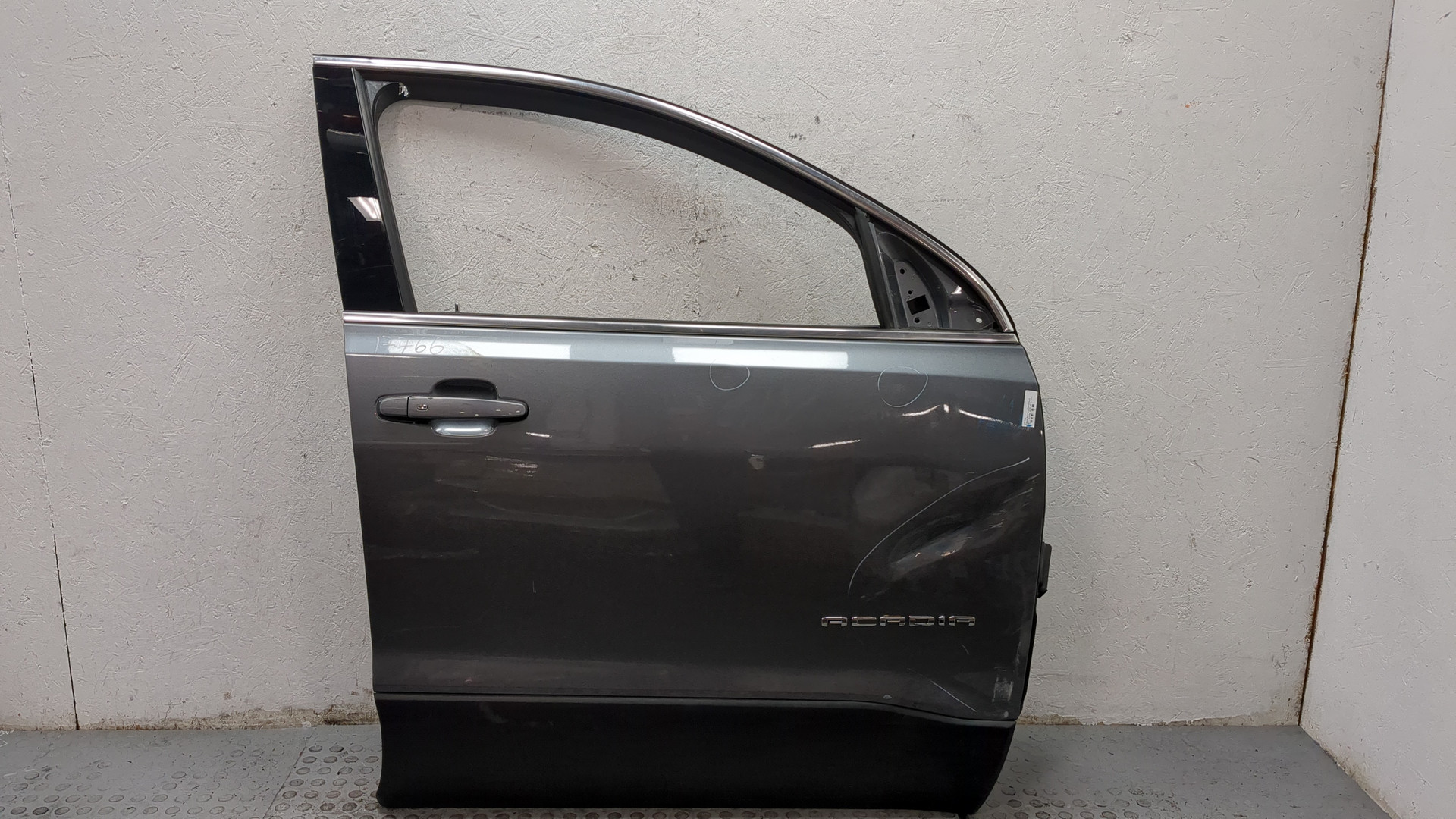 Дверь передняя правая