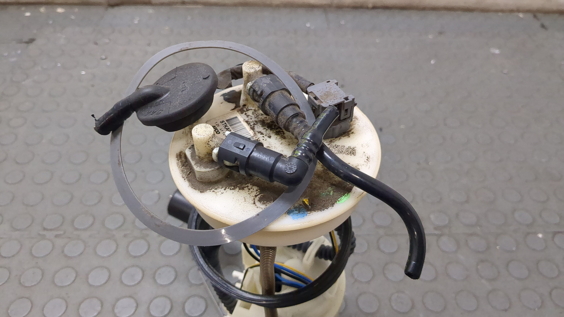 Насос топливный электрический