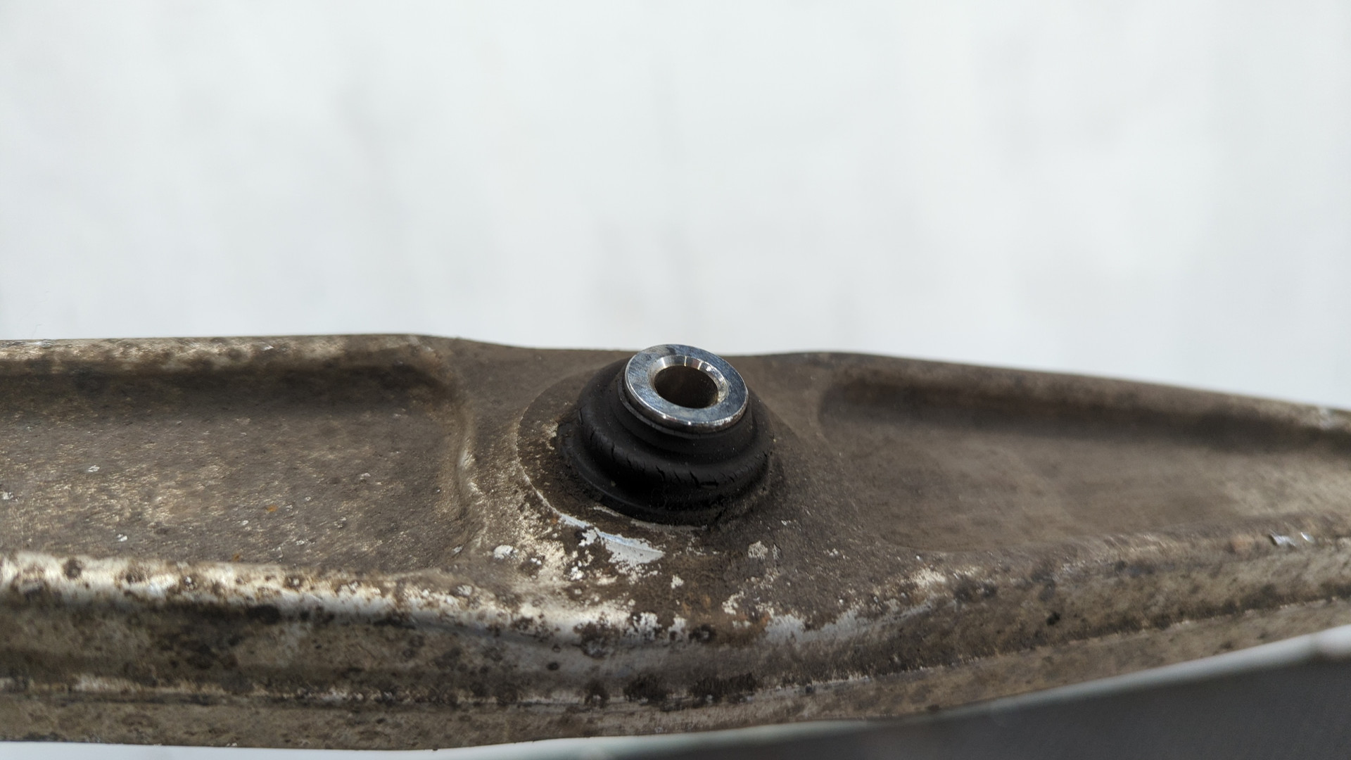 Рычаг задний