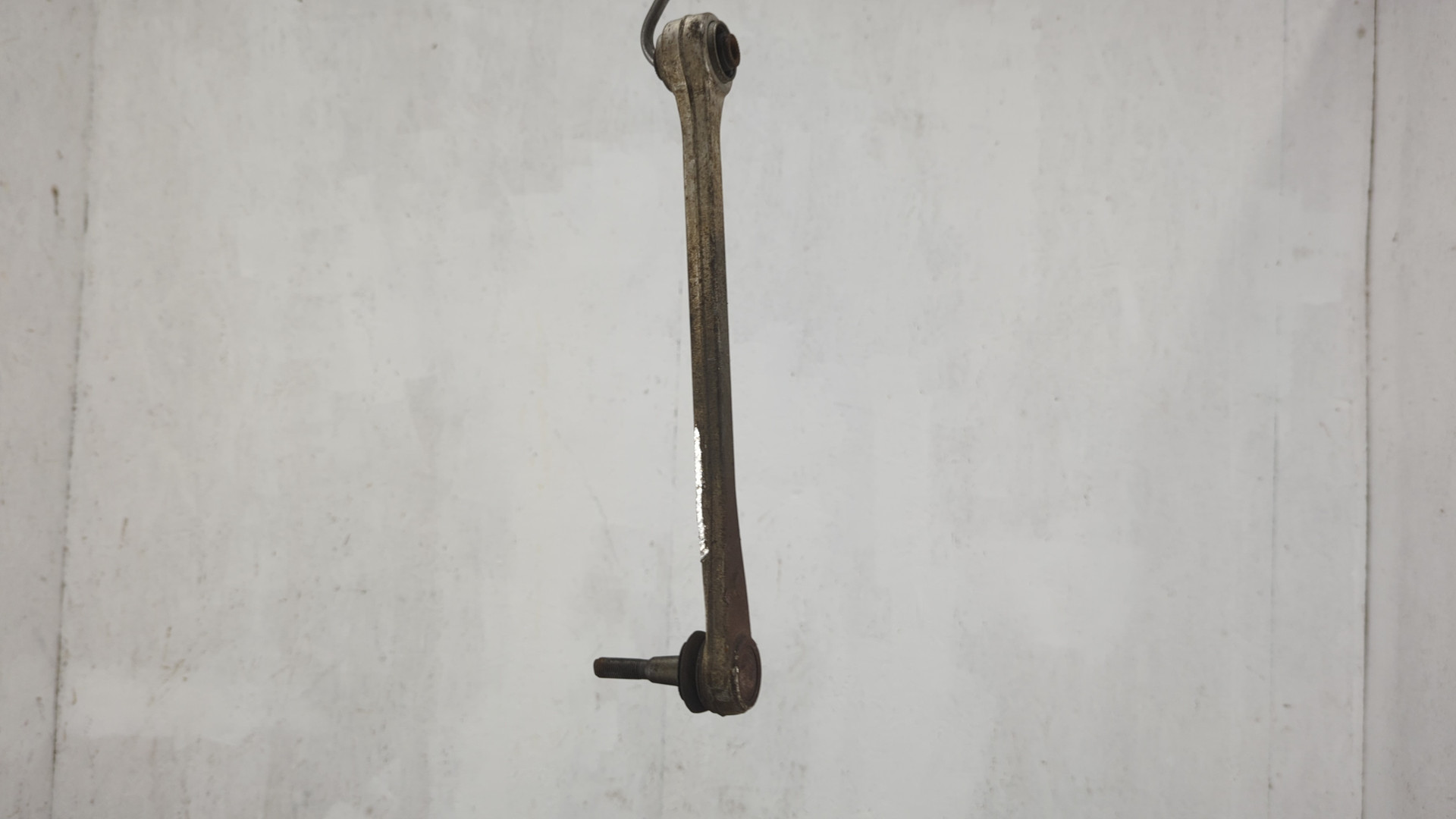 Рычаг задний