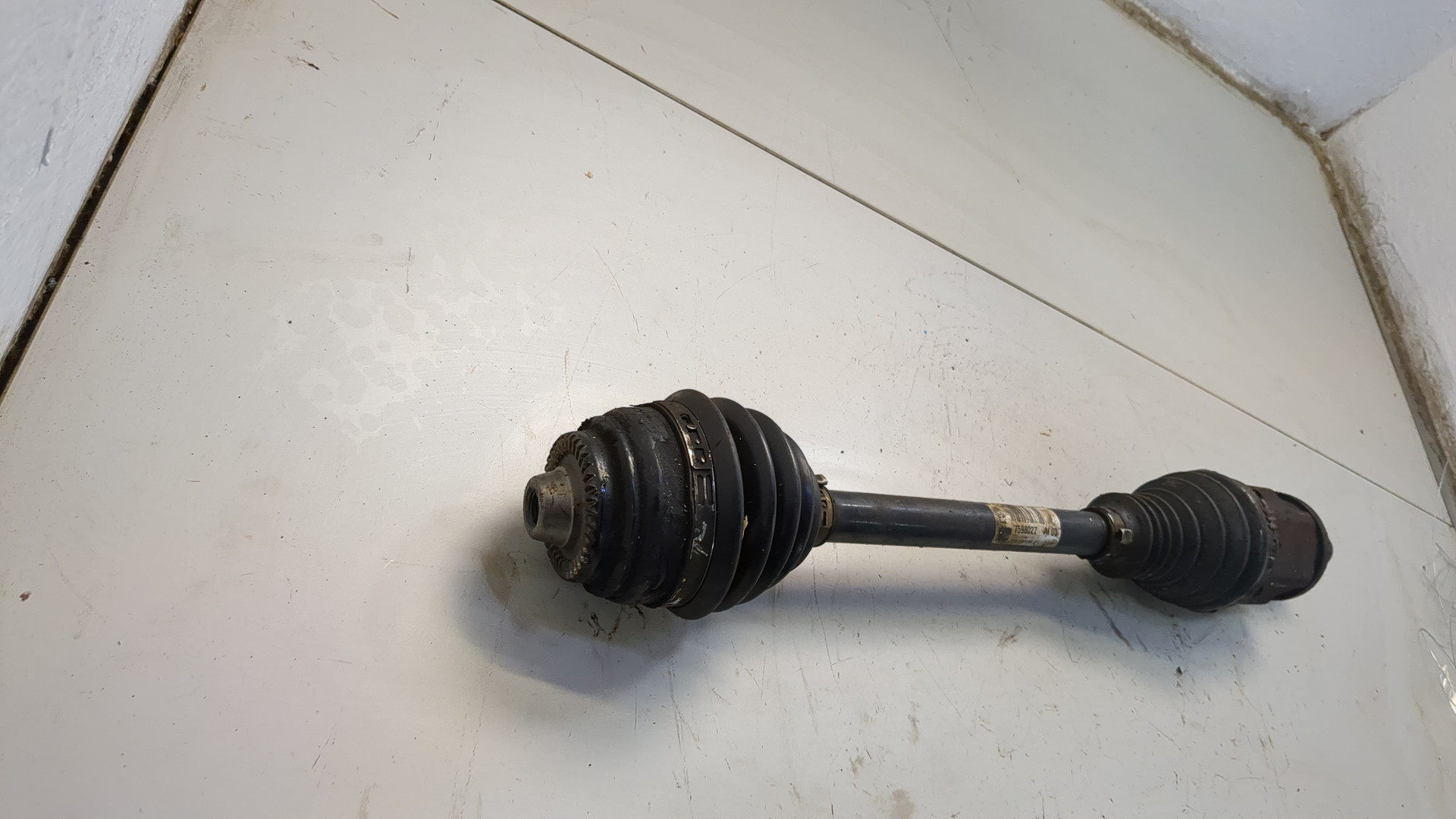 Полуось передняя левая