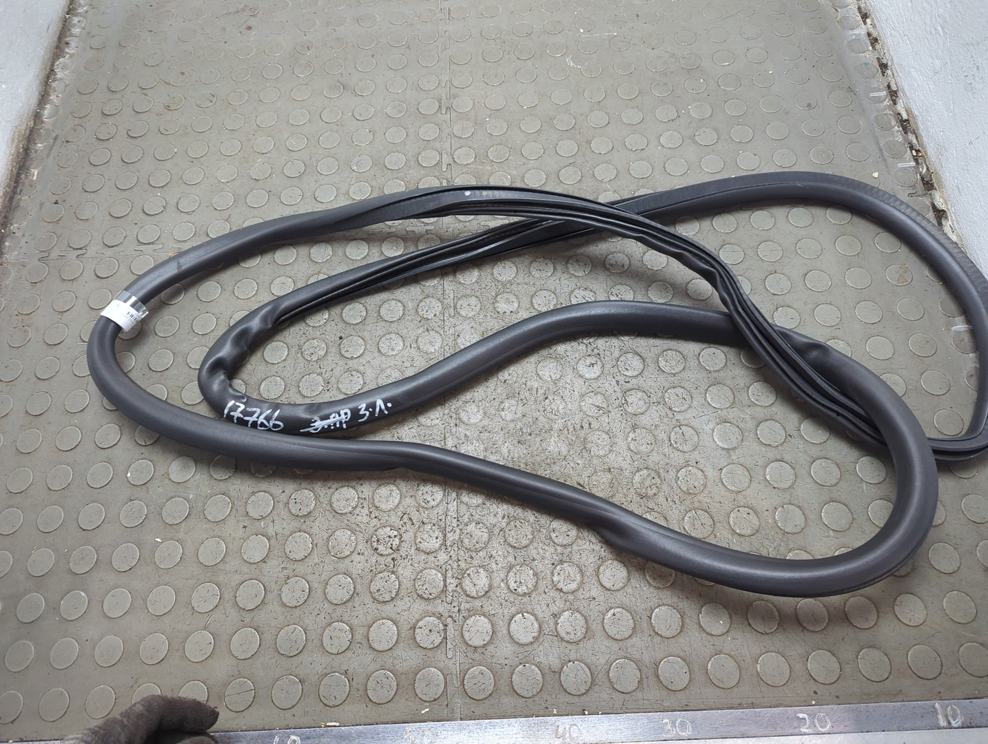 Уплотнитель