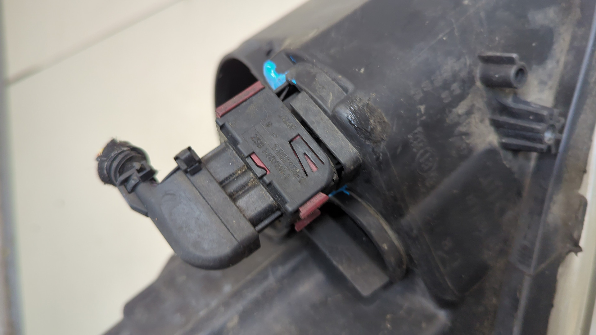 Фара правая