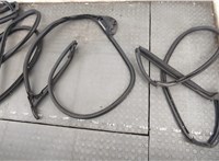  Уплотнитель Tesla Model S 2012-2016 20722444 #2