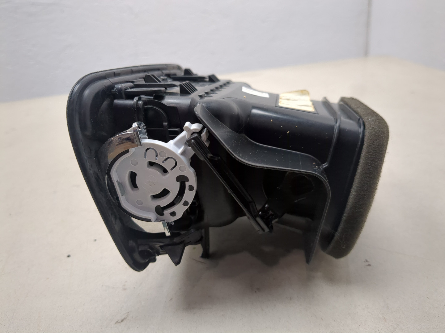 Дефлектор воздушный