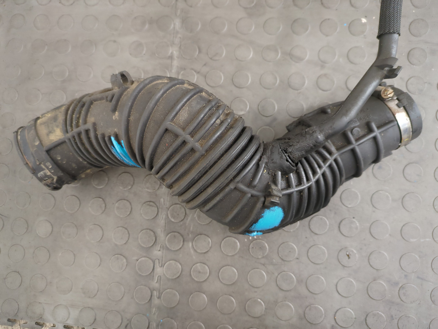 Патрубок интеркулера