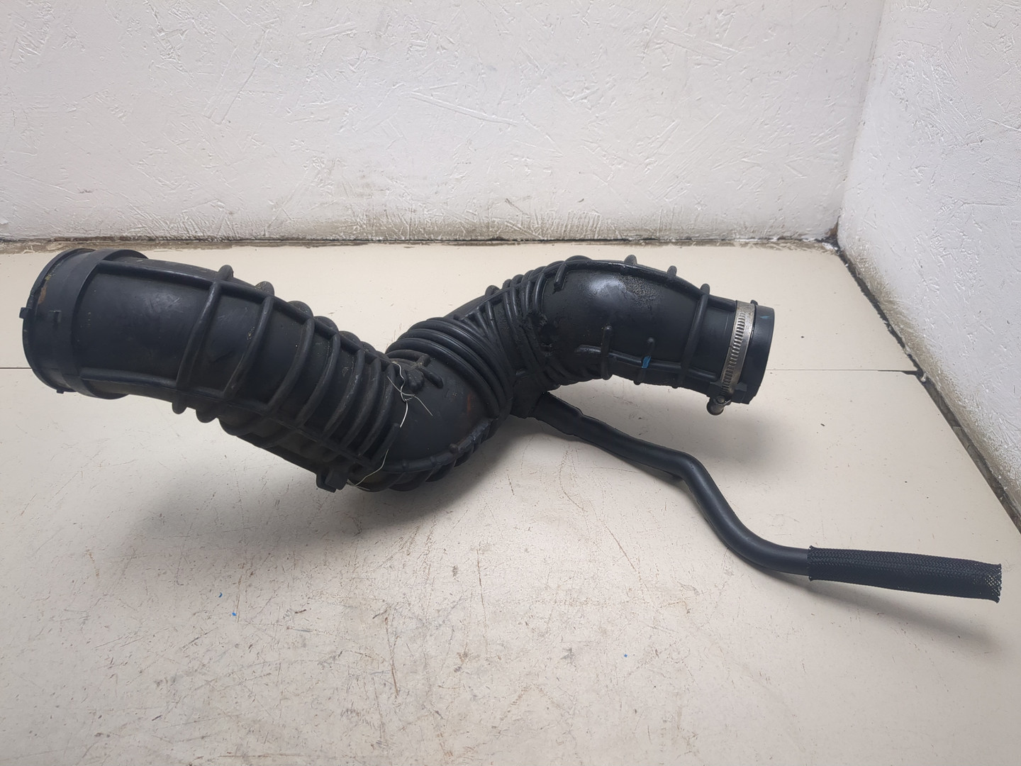 Патрубок интеркулера