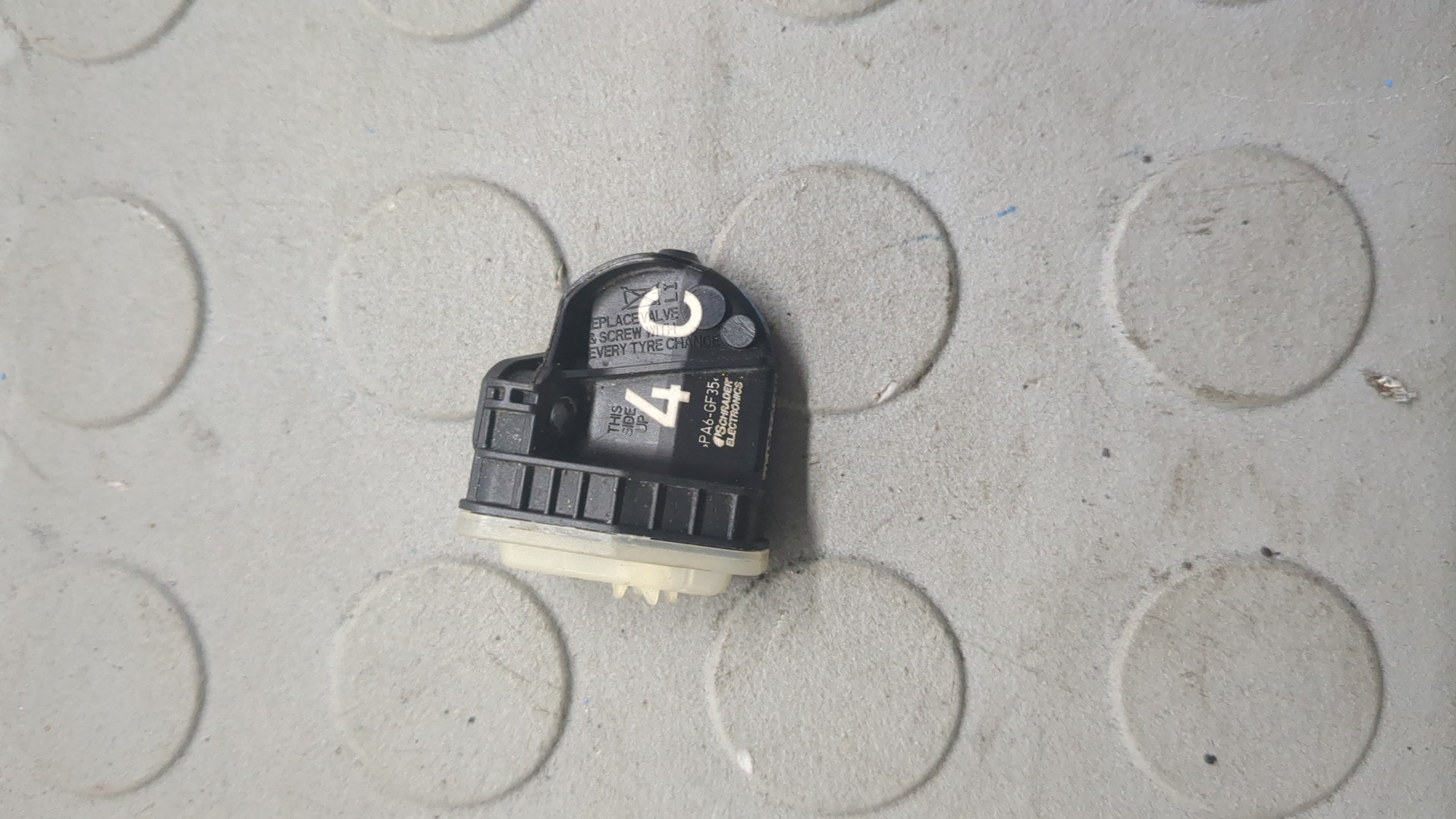 Датчик давления в шине