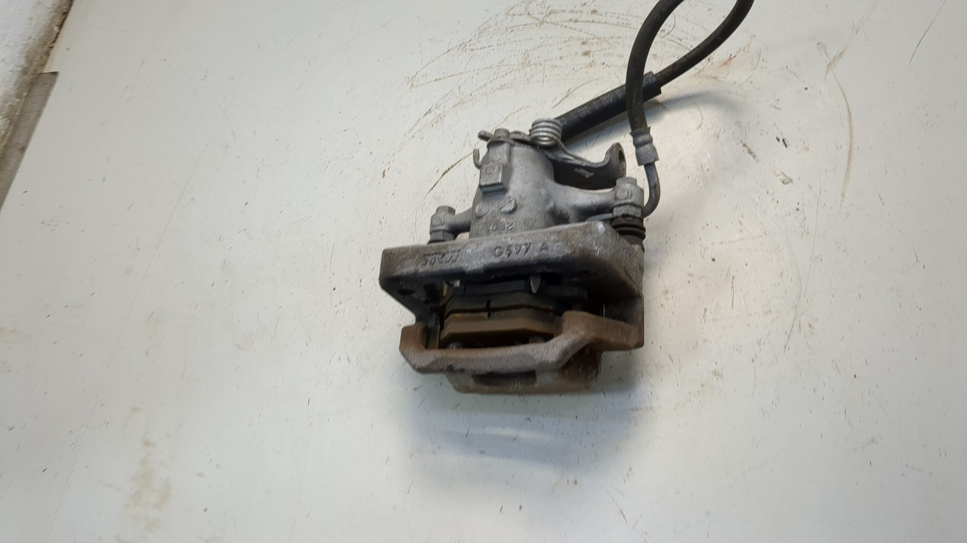 Суппорт задний правый