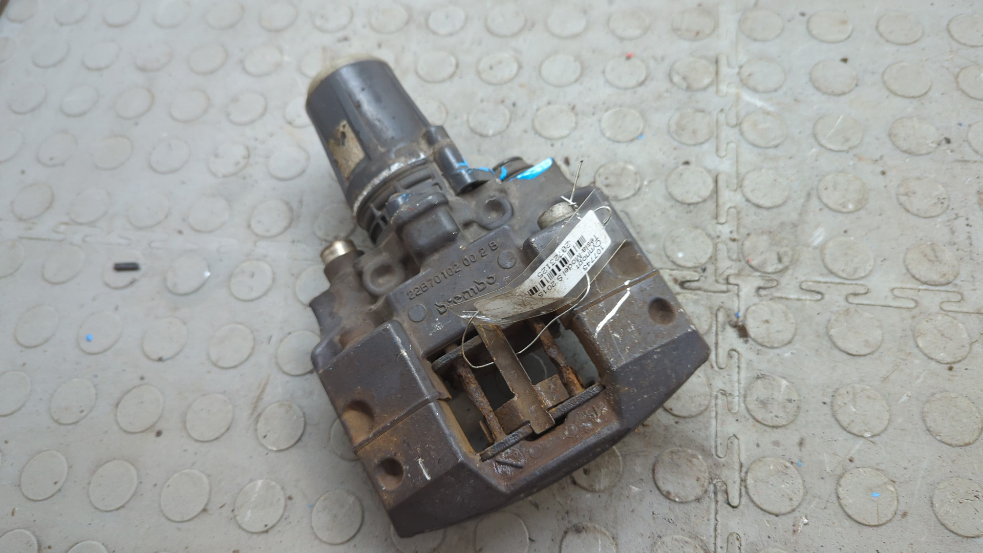 Суппорт задний правый