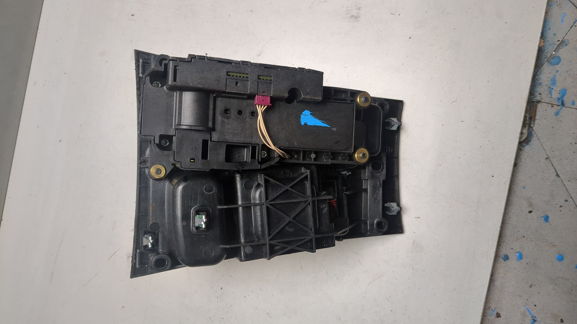 Кулиса МКПП / АКПП