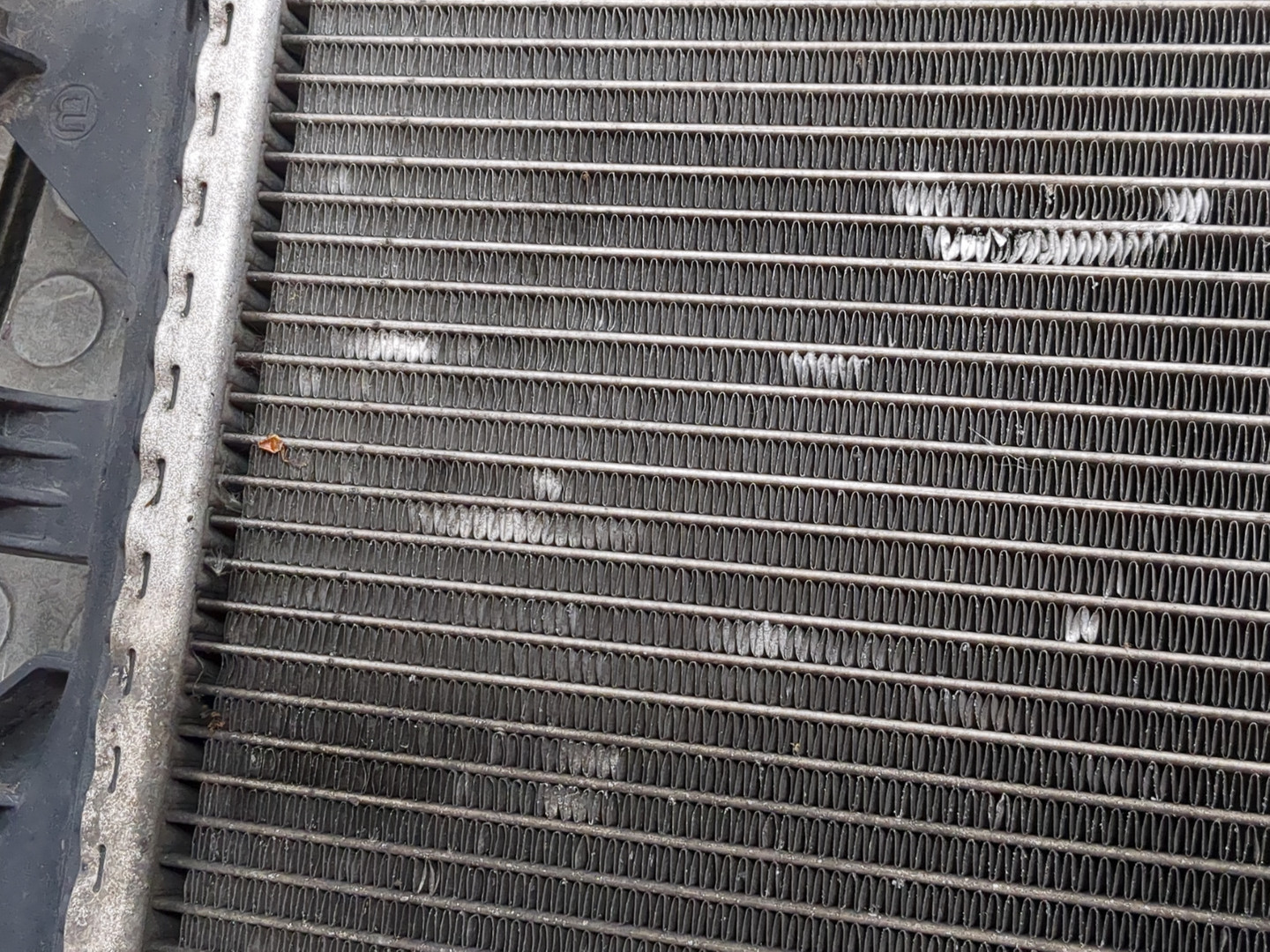 Радиатор охлаждения двигателя основной