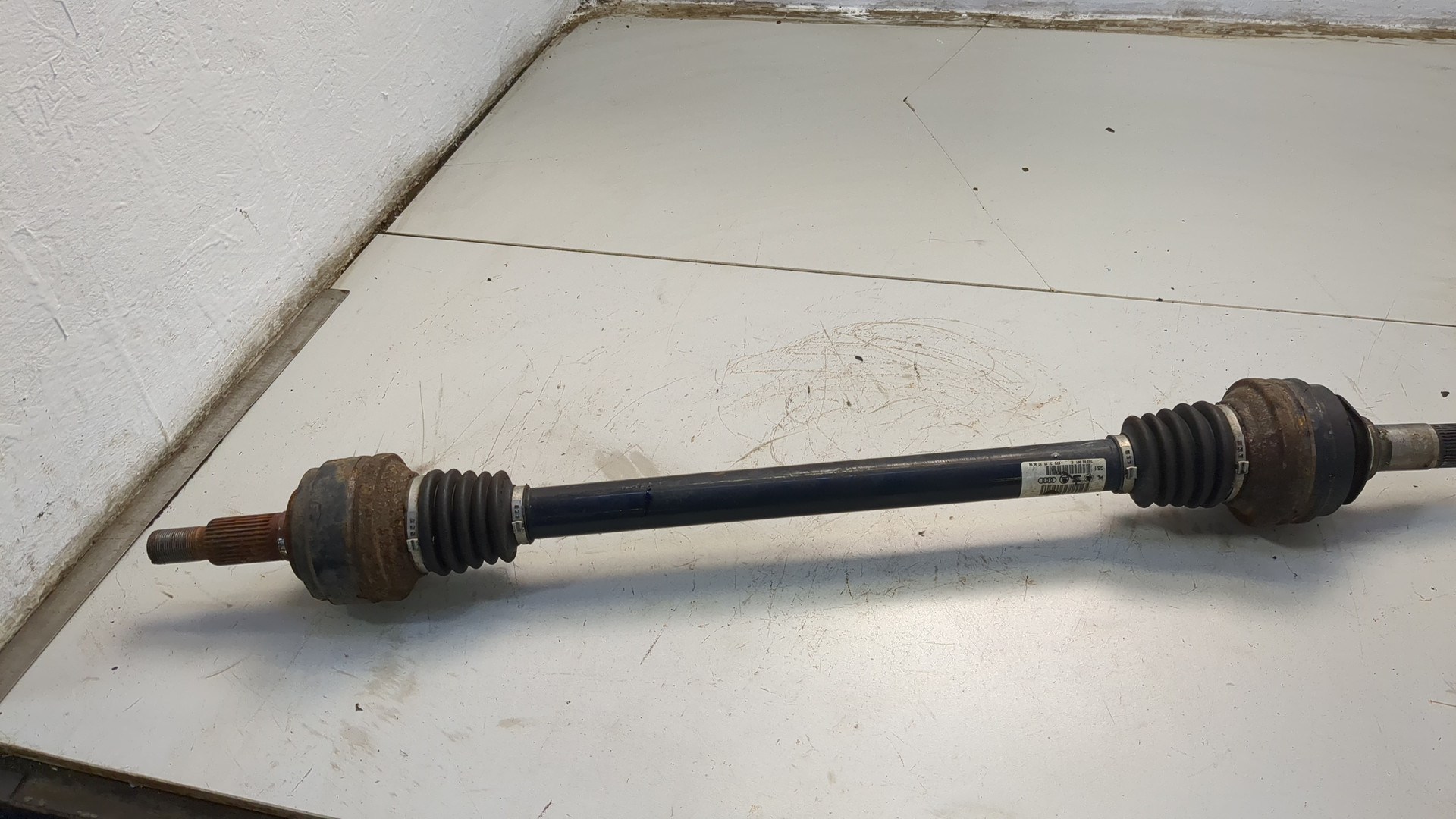 Полуось задняя