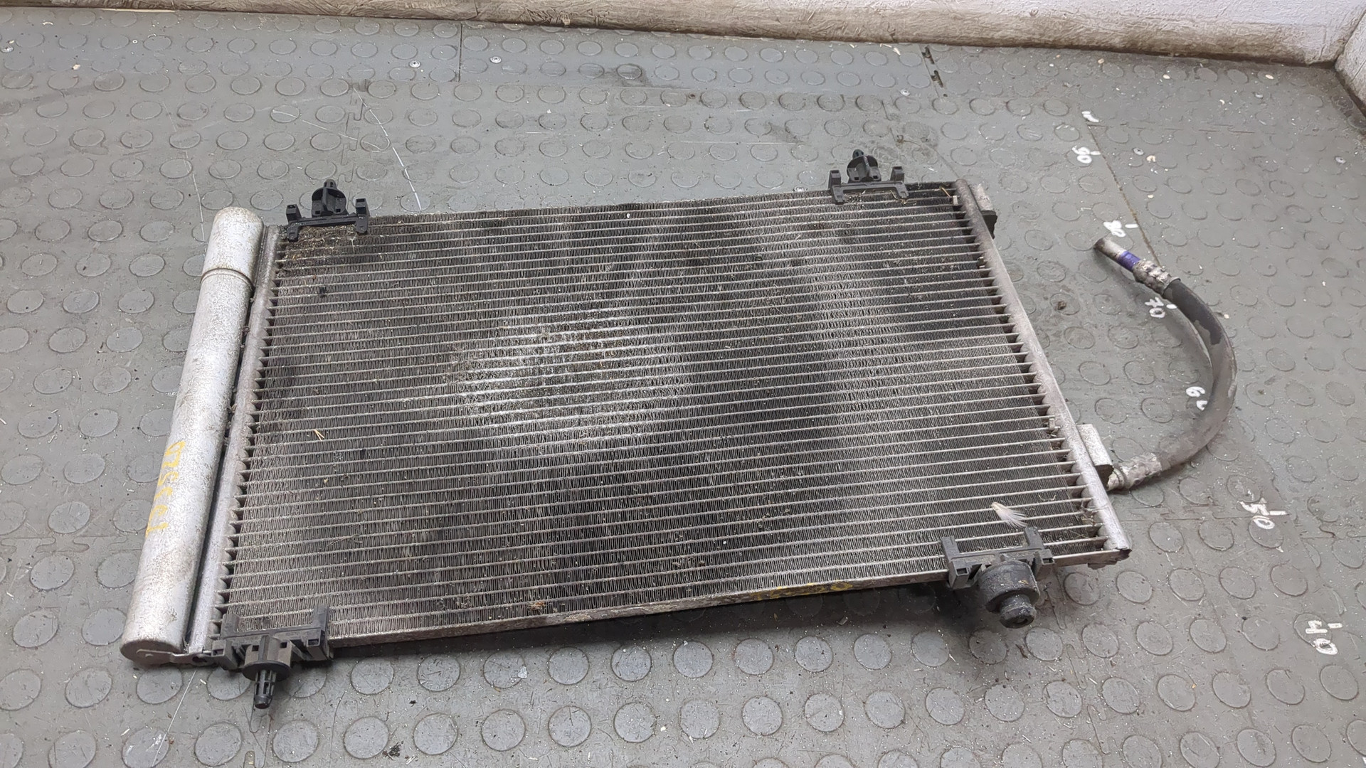 Радиатор кондиционера / конденсер