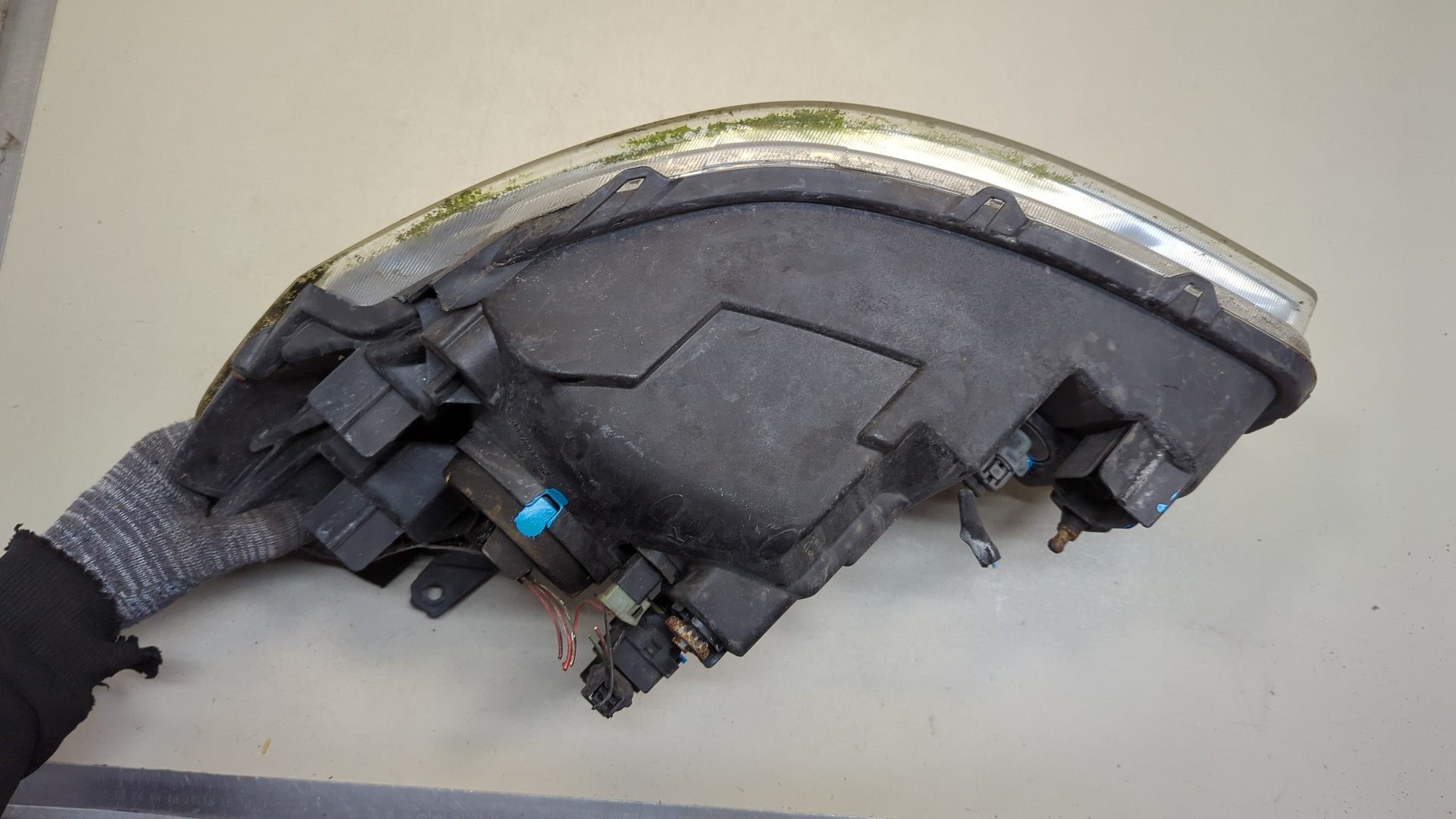 Фара правая