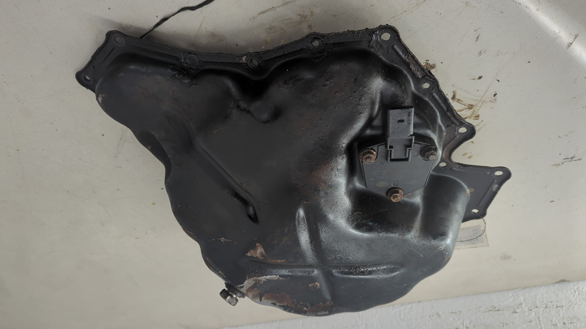 Поддон масляный двигателя (картер)