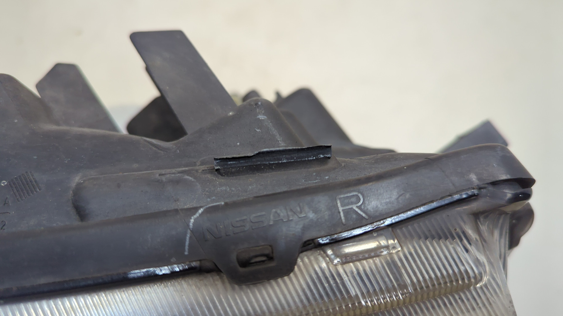 Фара правая