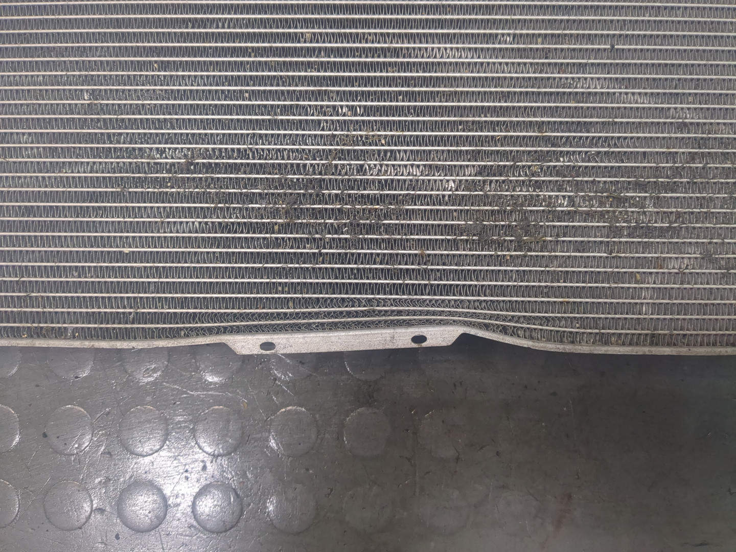 Радиатор охлаждения двигателя основной