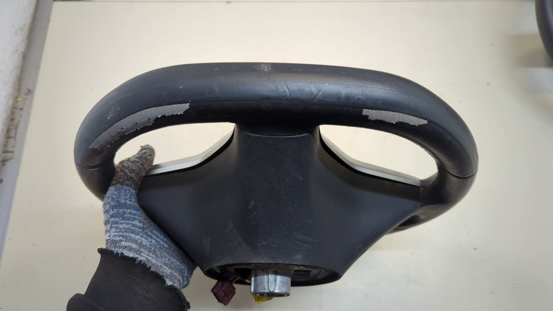 Рулевое колесо (руль)