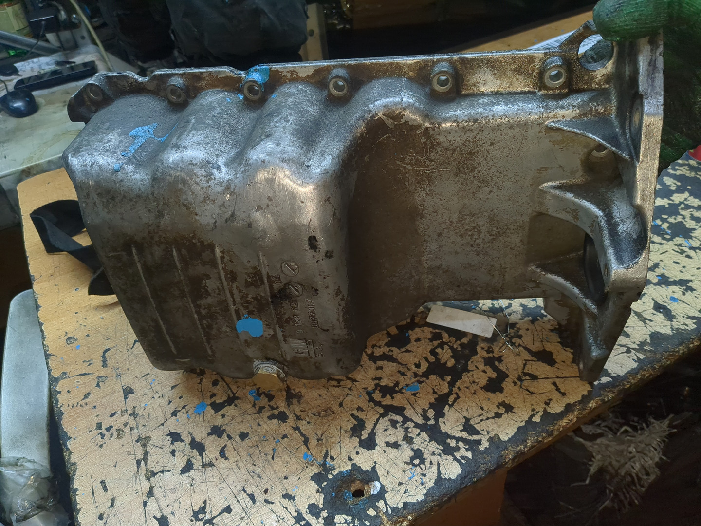 Поддон масляный двигателя (картер)