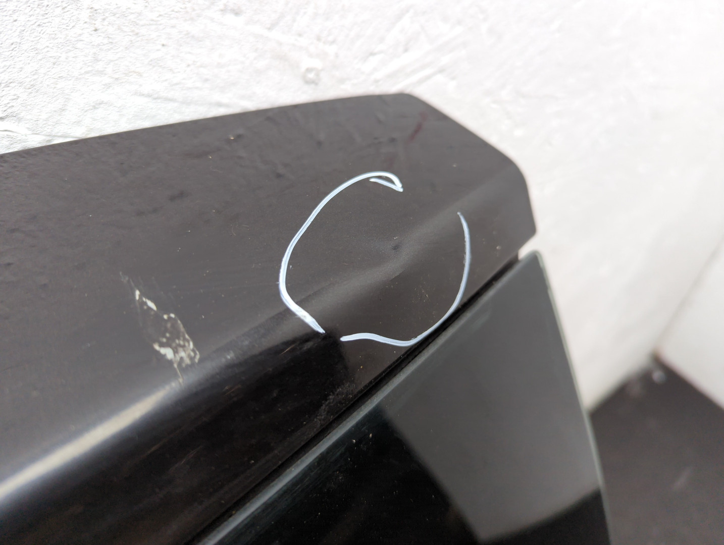 Дверь багажника