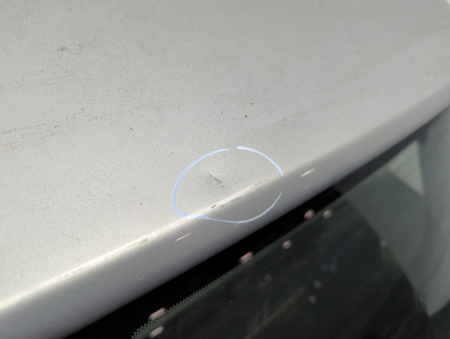 Дверь багажника