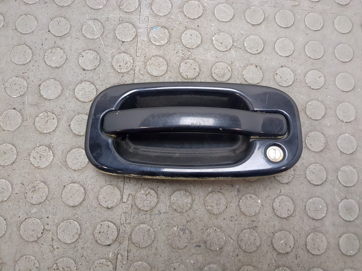 Ручка двери наружная