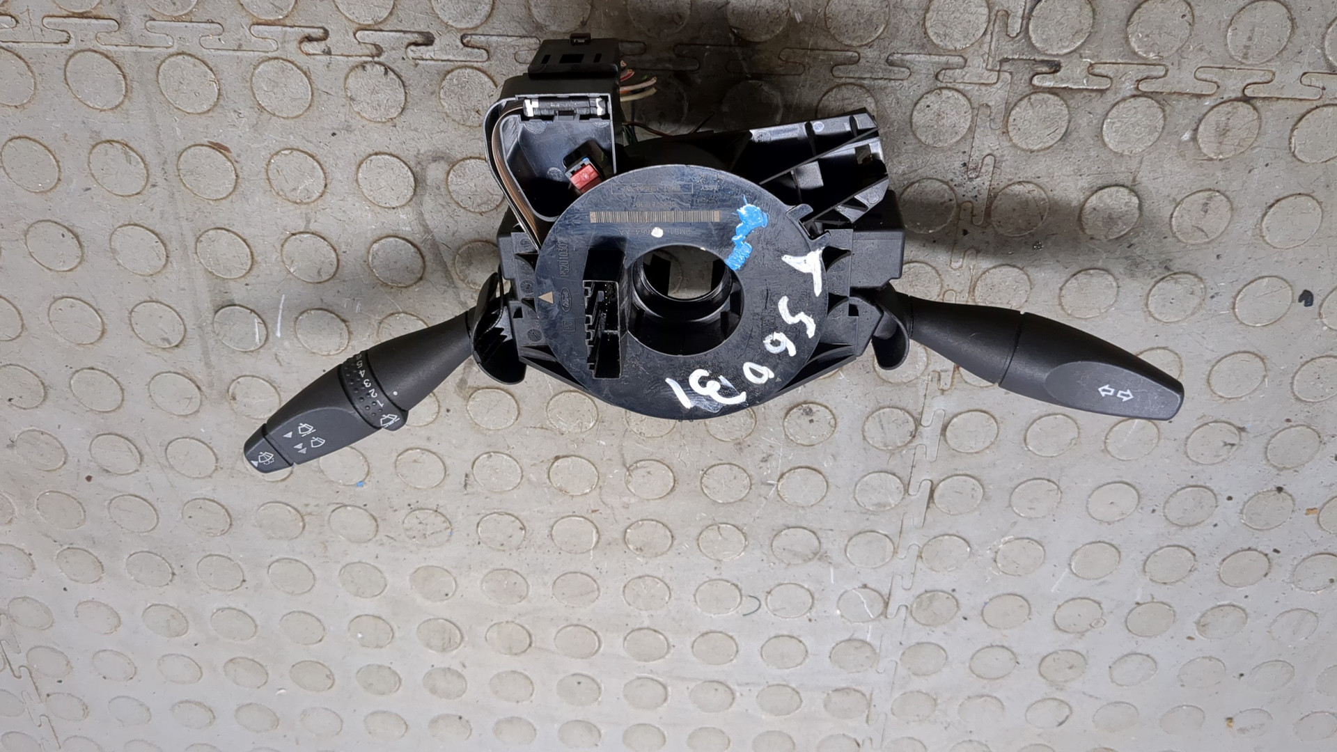 Переключатель подрулевой