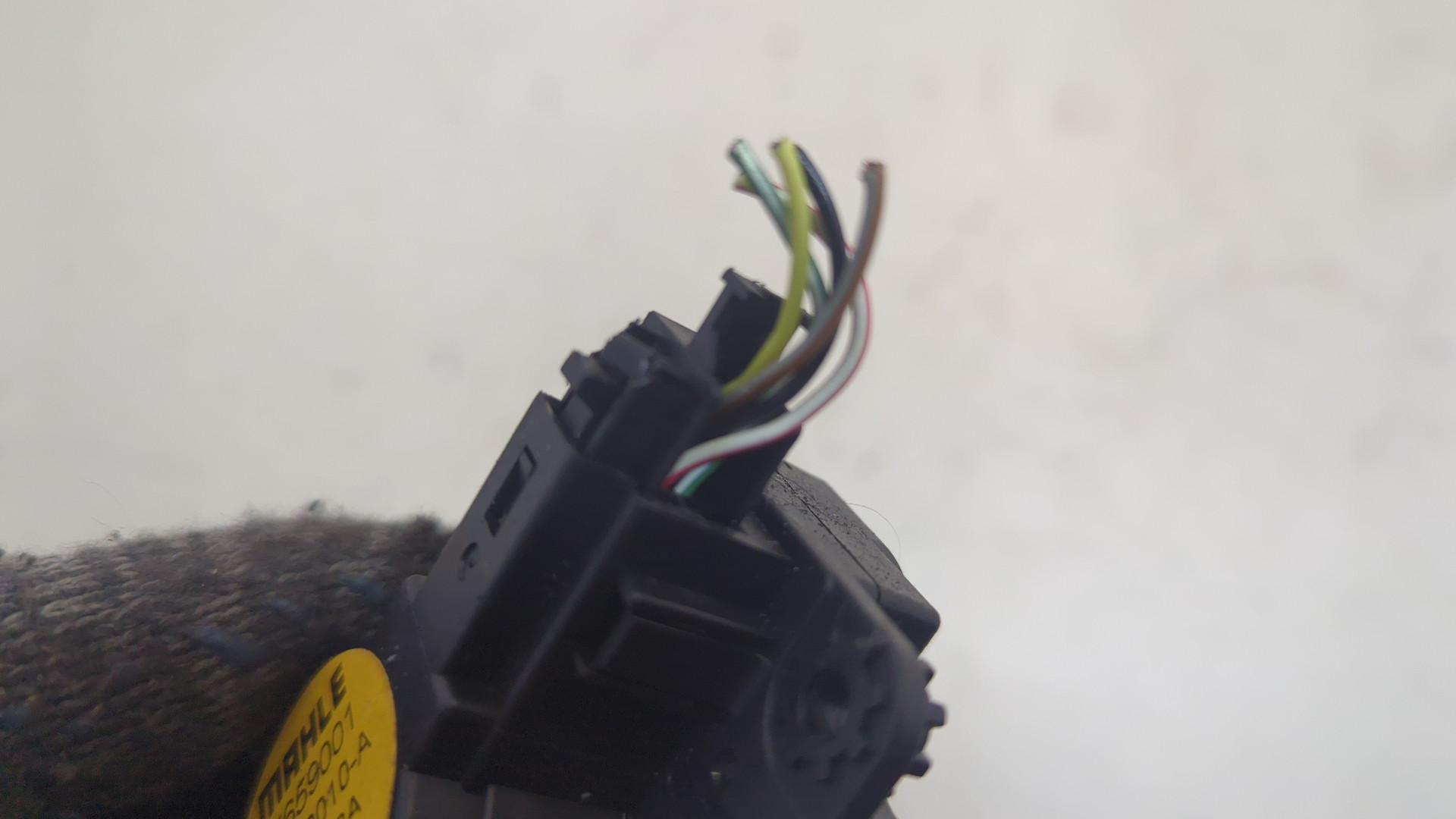 Моторчик заслонки печки