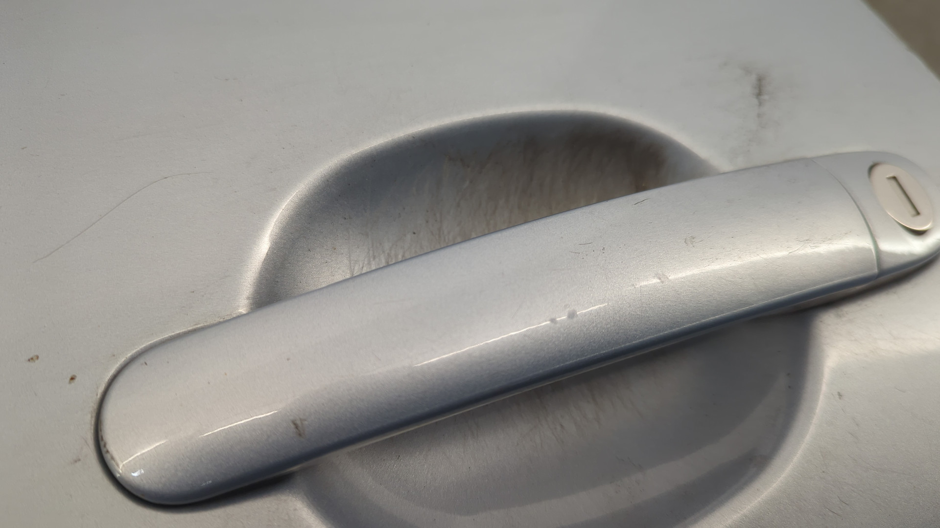 Дверь передняя правая