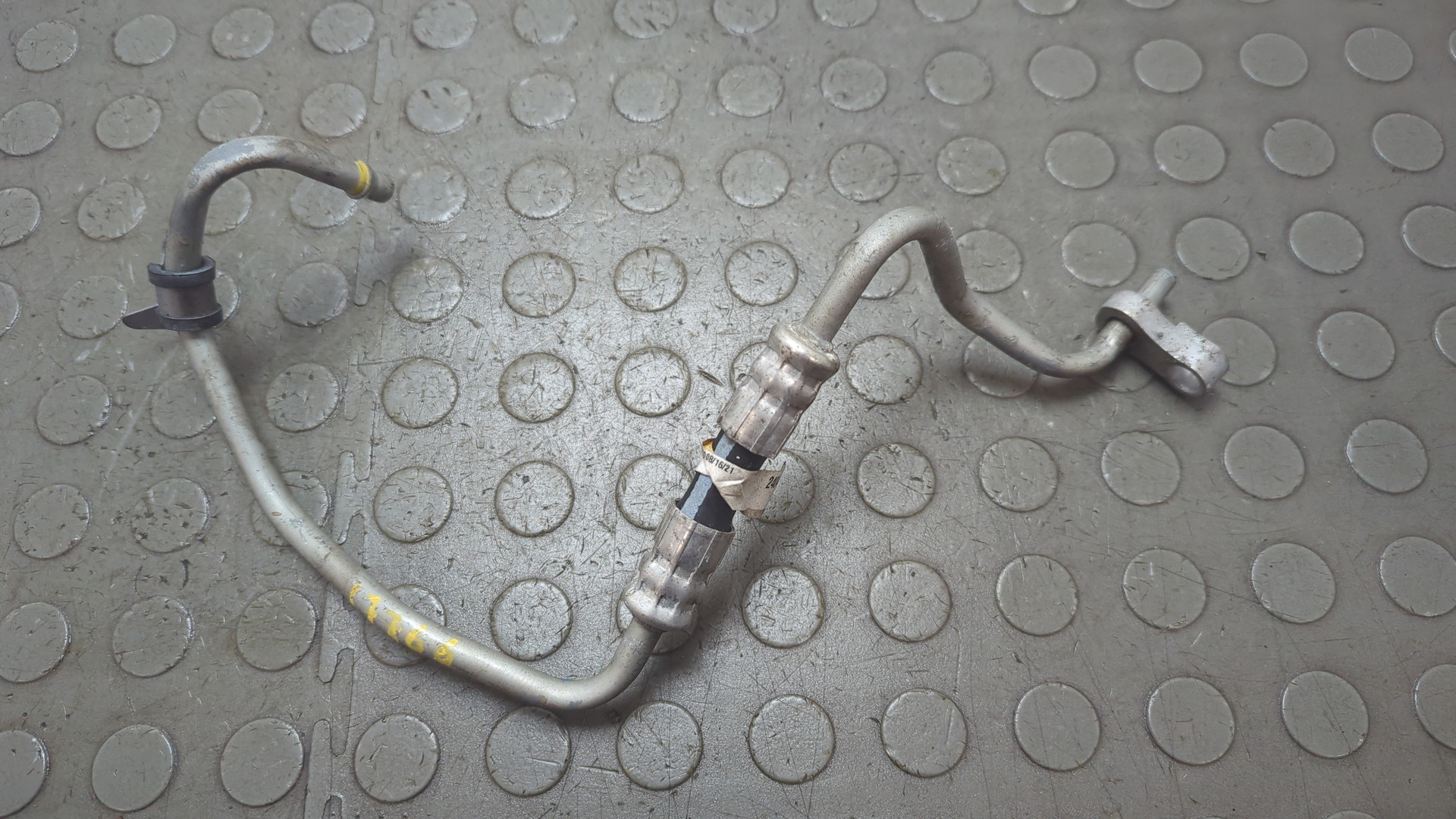 Трубка масляная