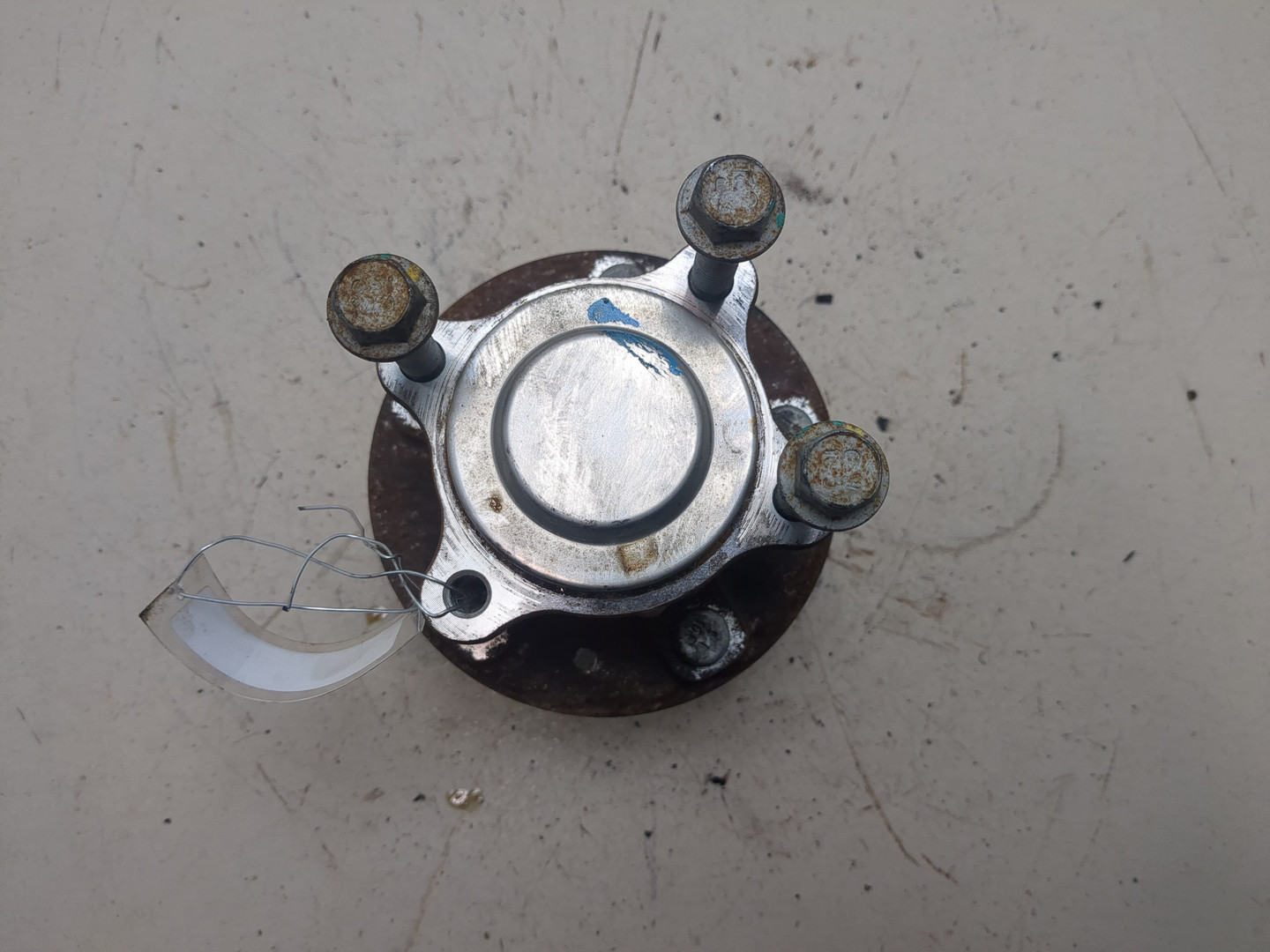 Кулак поворотный задний левый