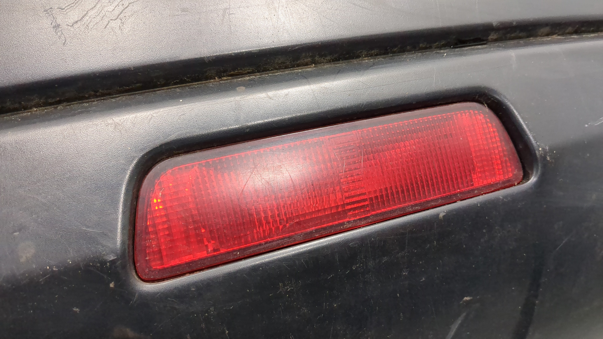 Бампер задний