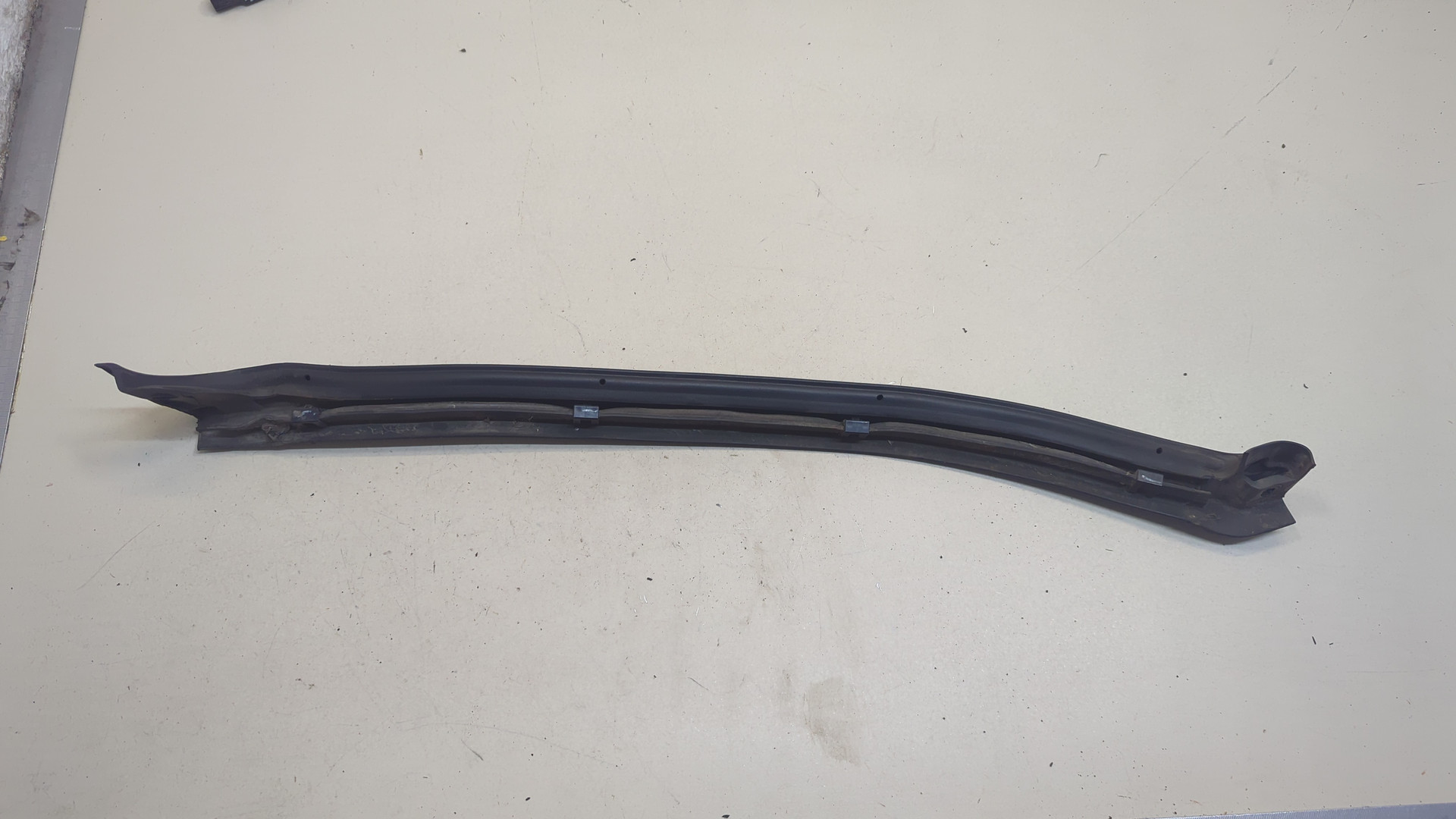 Уплотнитель (наружный)