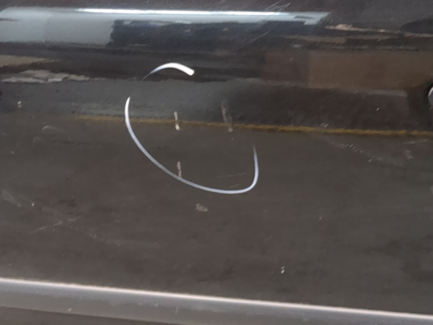 Дверь передняя левая