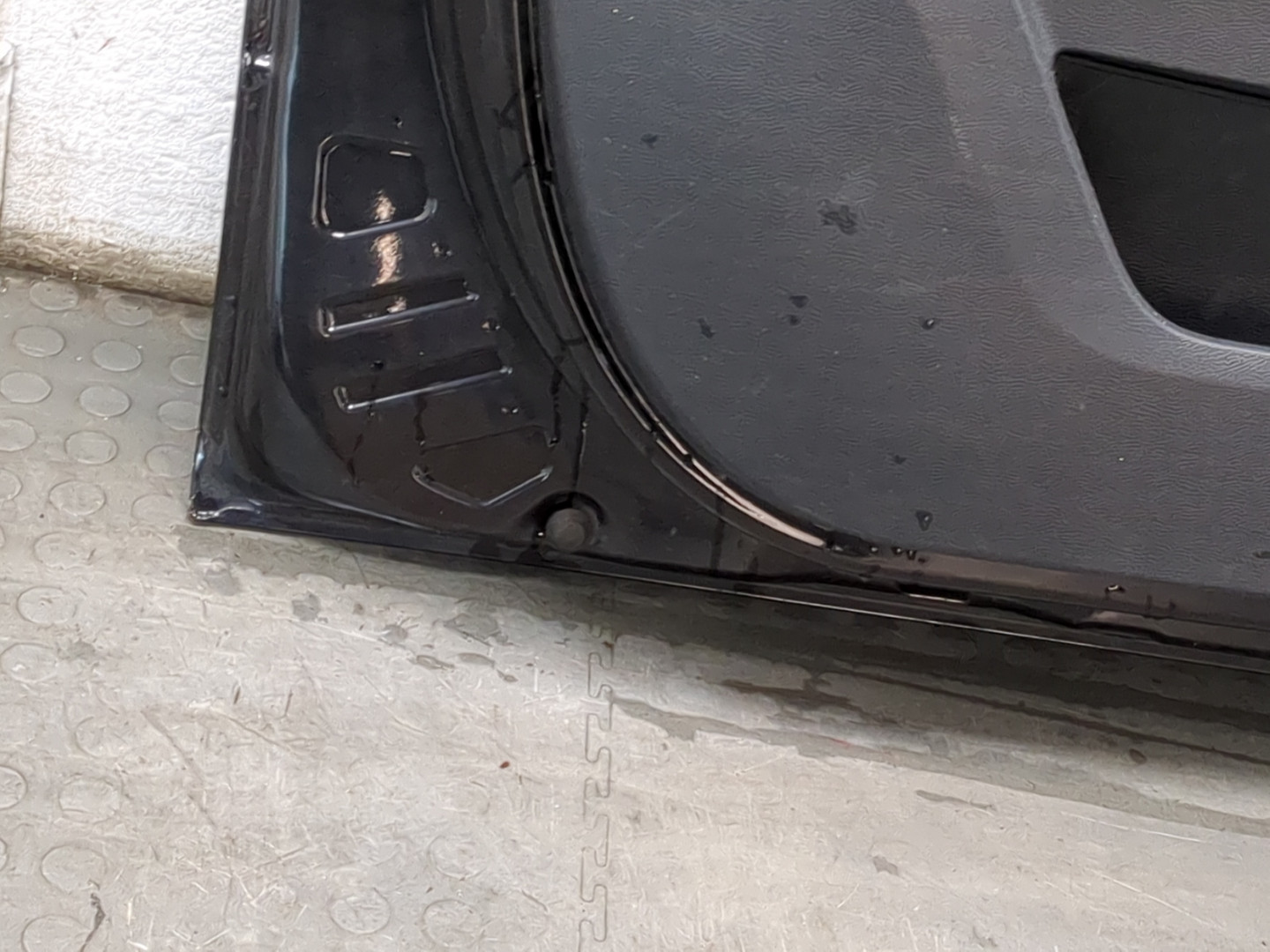 Дверь передняя левая