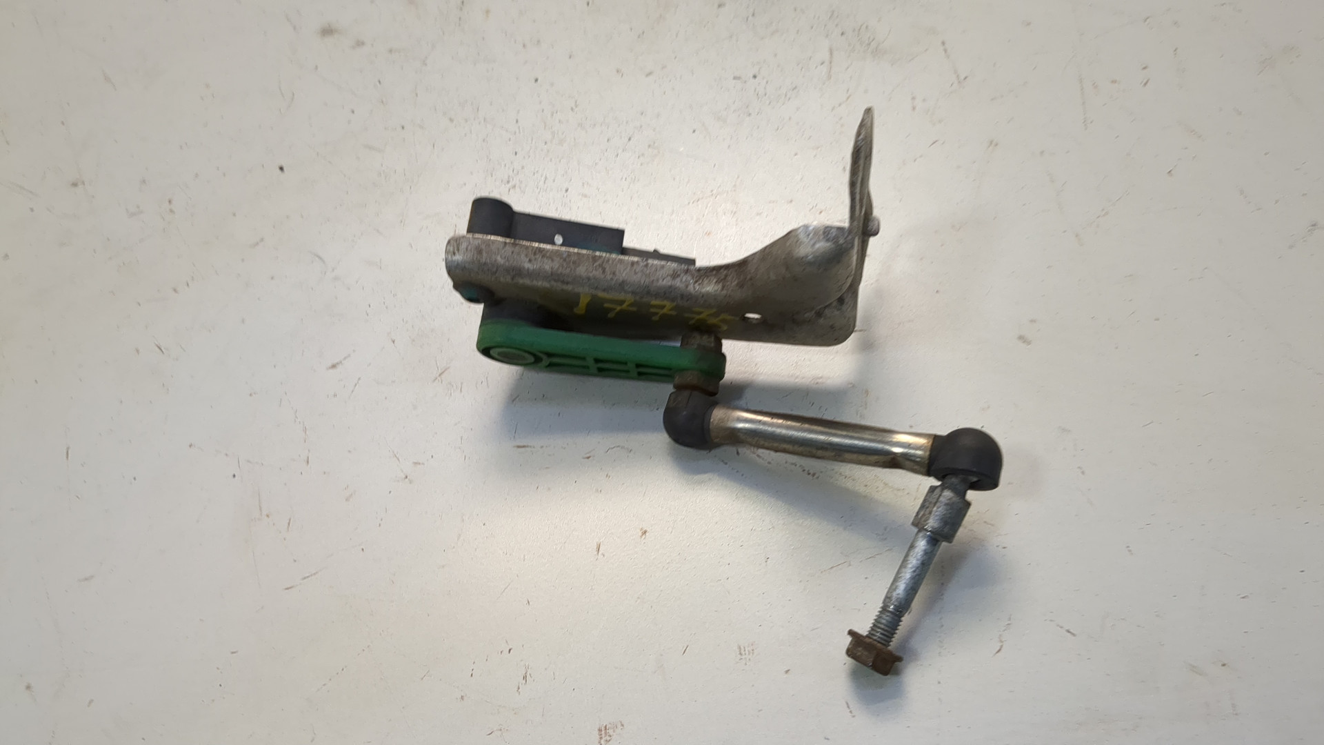 Датчик регулировки дорож. просвета