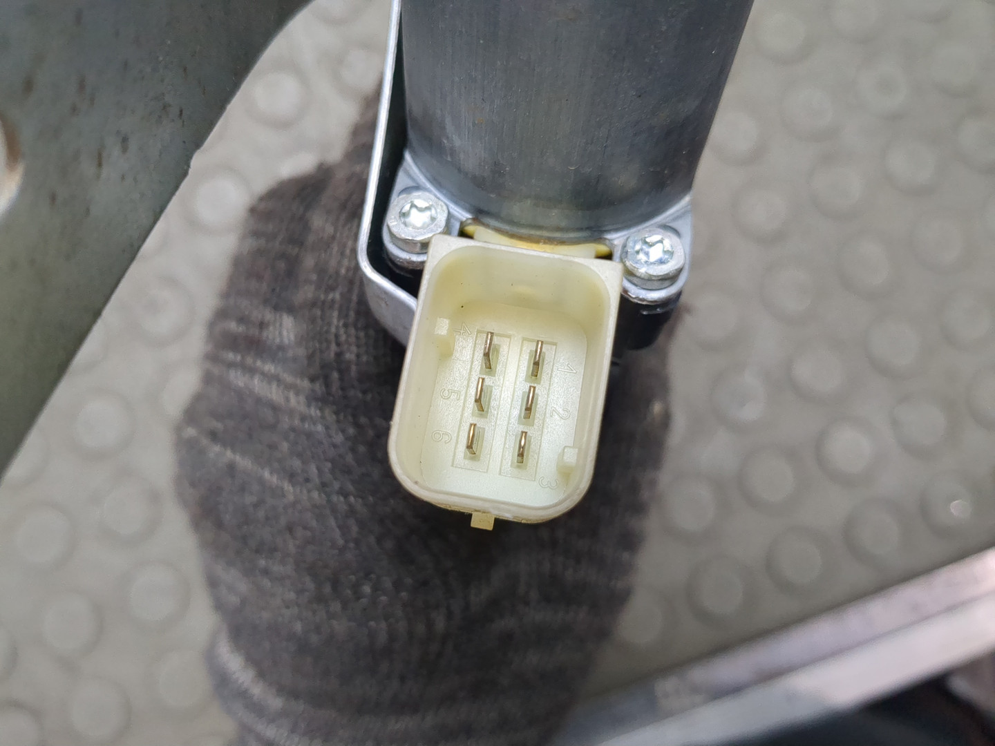 Стеклоподъемник электр. передний левый