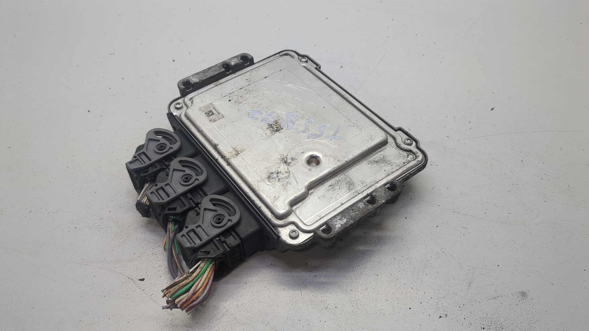 Блок управления двигателем