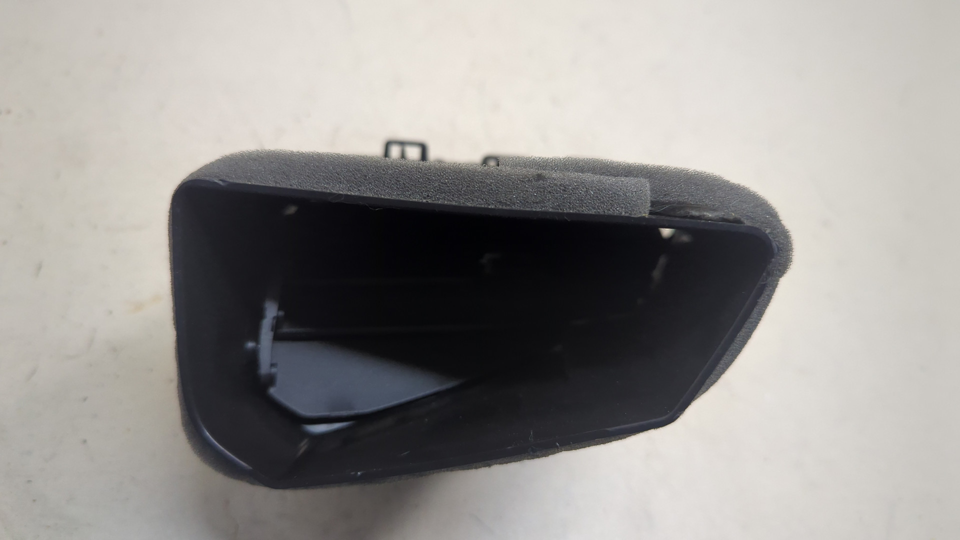 Дефлектор воздушный