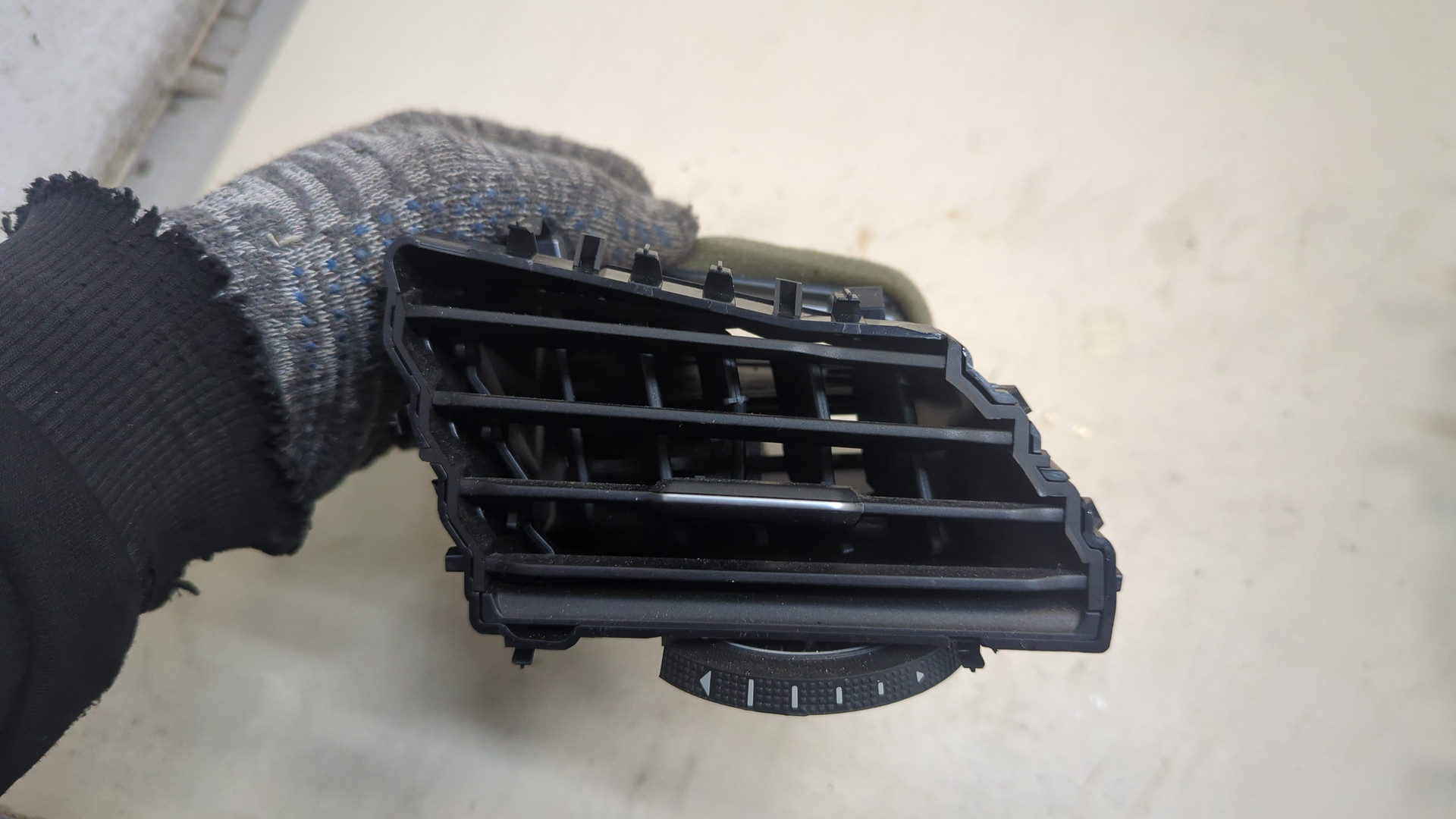 Дефлектор воздушный