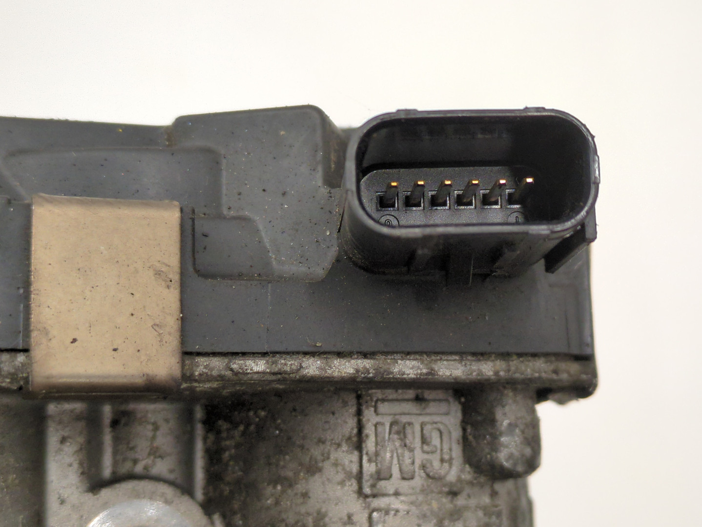 Заслонка дроссельная электрическая